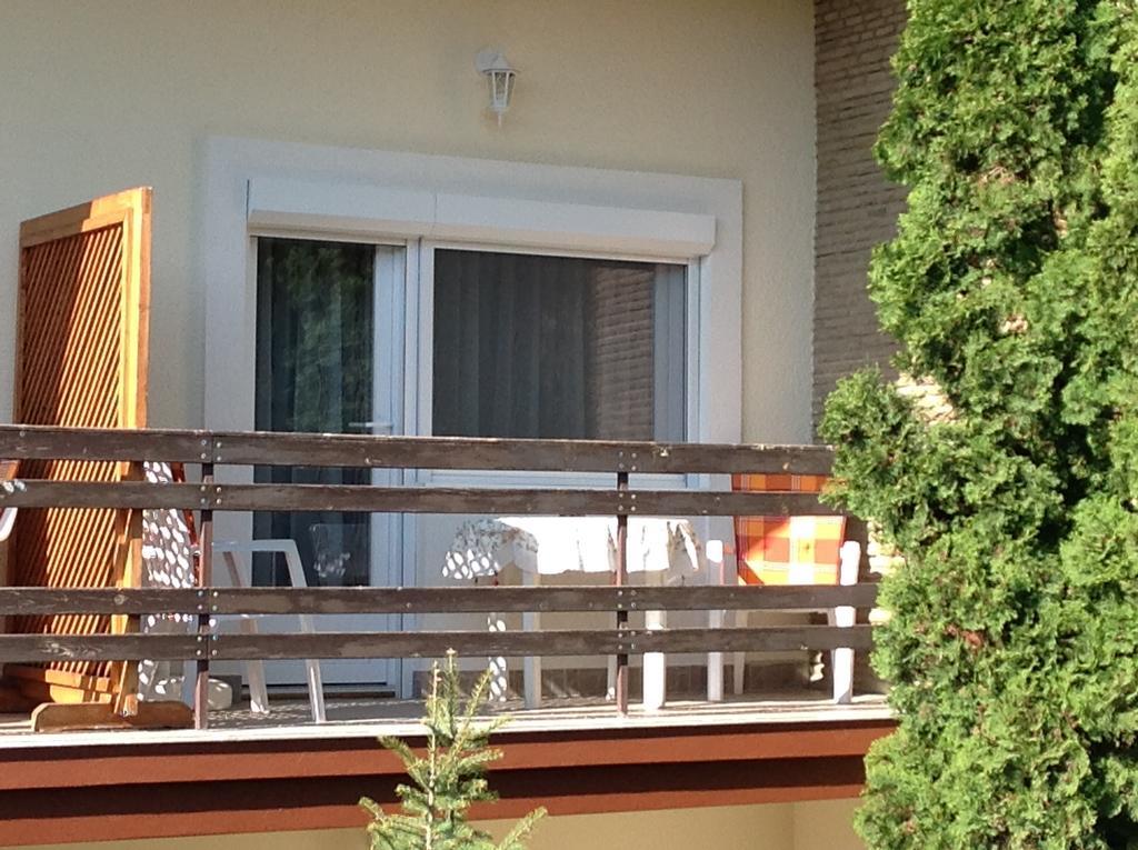 Jókai Apartmanház Heviz Bagian luar foto