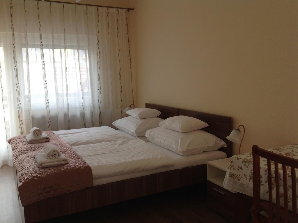 Jókai Apartmanház Heviz Bagian luar foto